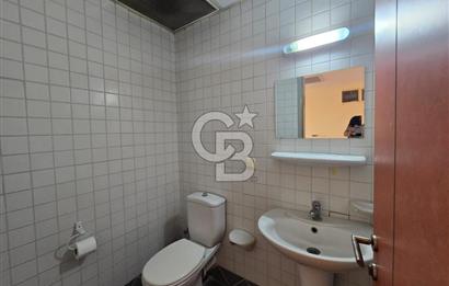 BAYRAKLI TEPEKULE İŞ MERKEZİ DENİZ MANZARALI KİRALIK OFİS