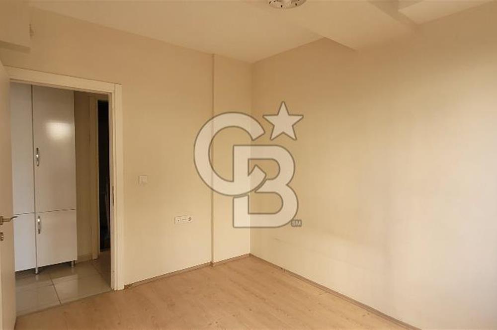 POSTACILARDA MERKEZİ KONUMDA KİRALIK 3+1 DAİRE