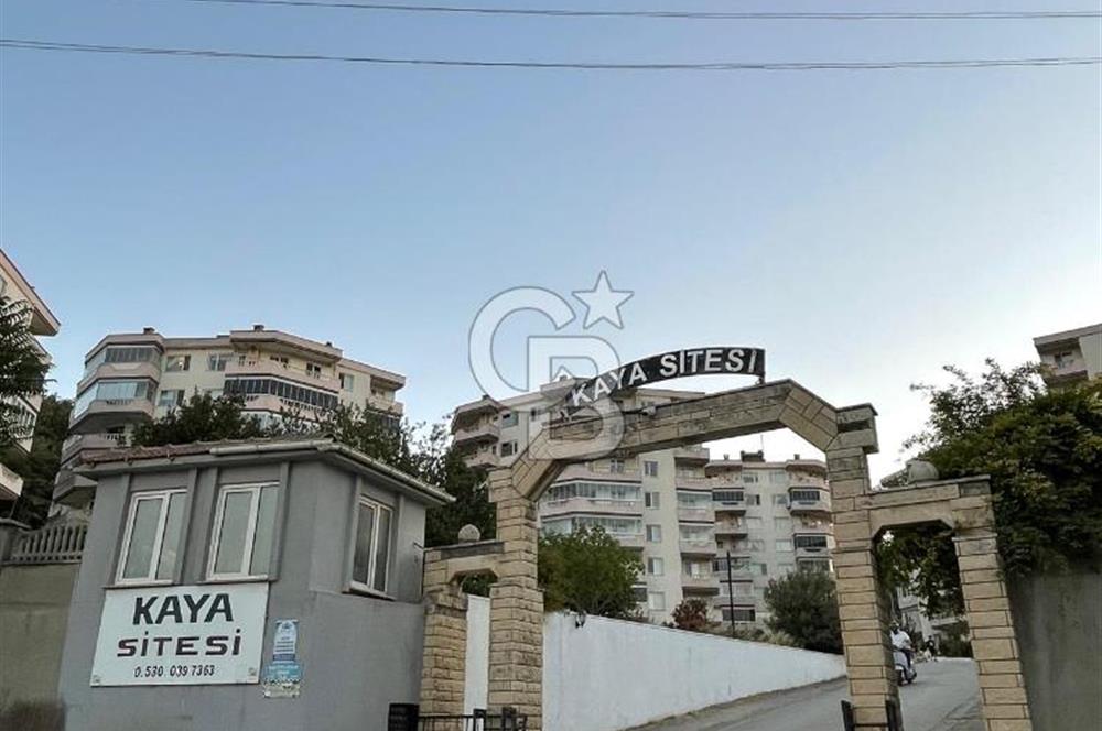 ECEABAT’TA BOĞAZ MANZARALI KALORİFERLİ 3+1 GENİŞ KİRALIK DAİRE