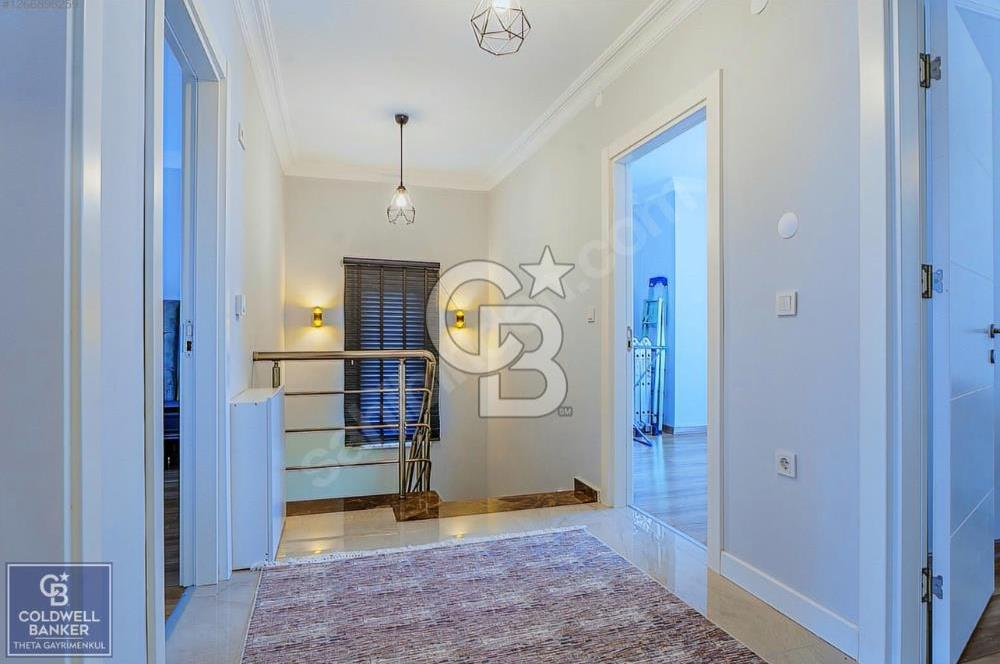 ŞİLE KUMBABA SİTE İÇERİSİNDE SATILIK 4+1 VİLLA 300M² ARSA PAYI