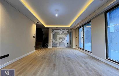 ÇENGELKÖY'DE SATILIK 3+2 BAHÇE DUBLEKSİ DAİRE