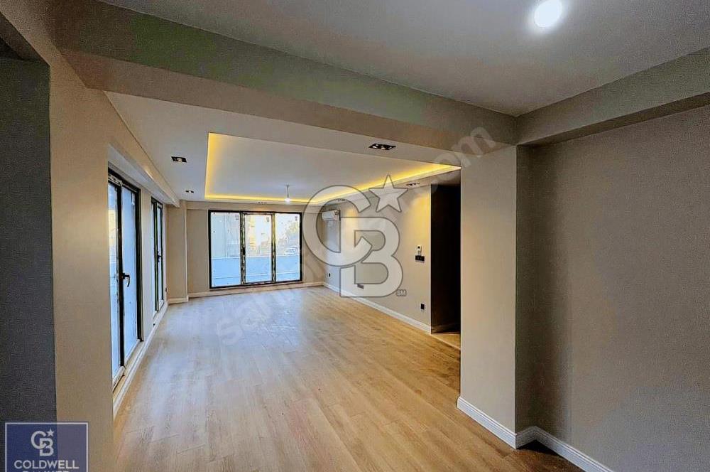 ÇENGELKÖY'DE SATILIK 3+2 BAHÇE DUBLEKSİ DAİRE