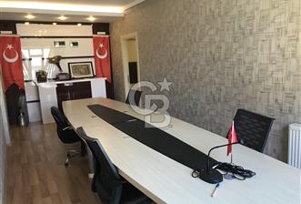ŞEHRİN MERKEZİ GOLD PLAZADA 2+1 MÖBİLYALI KİRALI OFİS