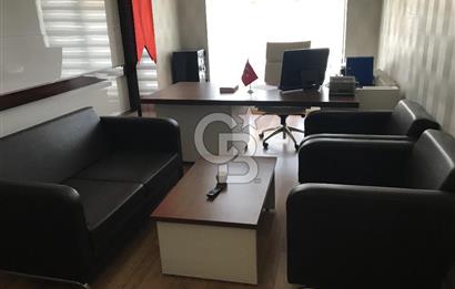 ŞEHRİN MERKEZİ GOLD PLAZADA 2+1 MÖBİLYALI KİRALI OFİS