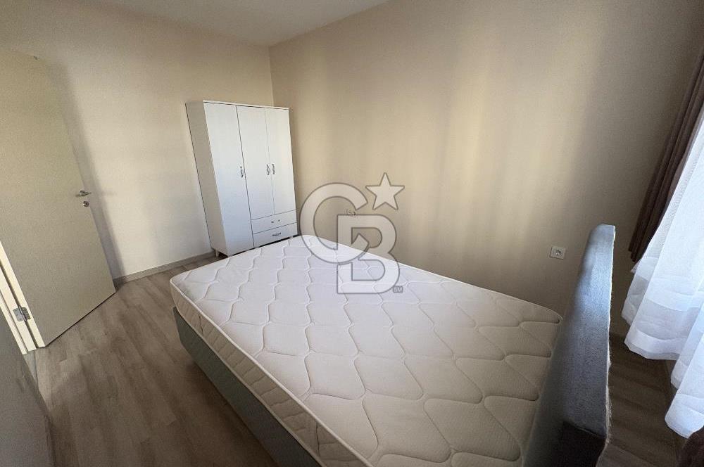 Dumankaya Cadde Yenişehir 1+1 Havuz Manzaralı Kiralık Daire
