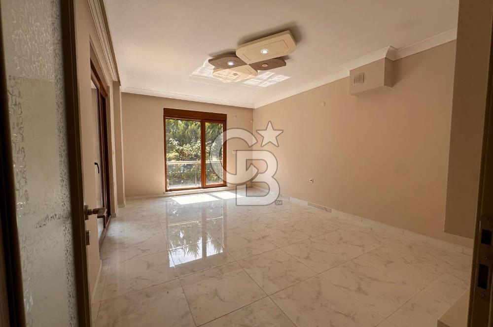 EDREMİT HAVACILARDA SATILIK 3+1 GENİŞ BAHÇE KULLANIMLI VİLLA