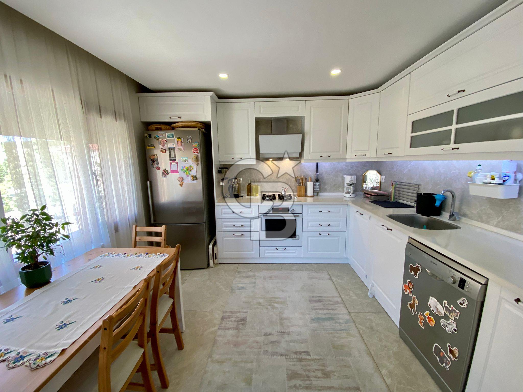 KÜLTÜR MAH. GENİŞ FERAH KULLANIŞLI 3+1 SATILIK DUBLEKS