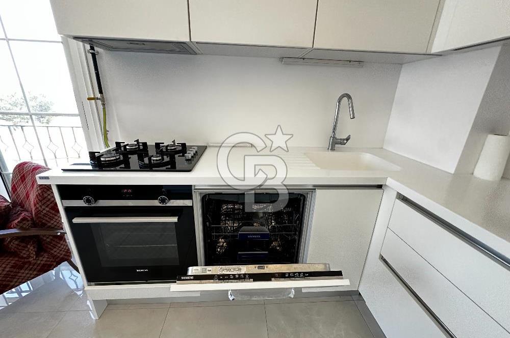 URLA ÇEŞMEALTI DENİZE SIFIR HAVUZLU SİTEDE SATILIK 1+1 DAİRE