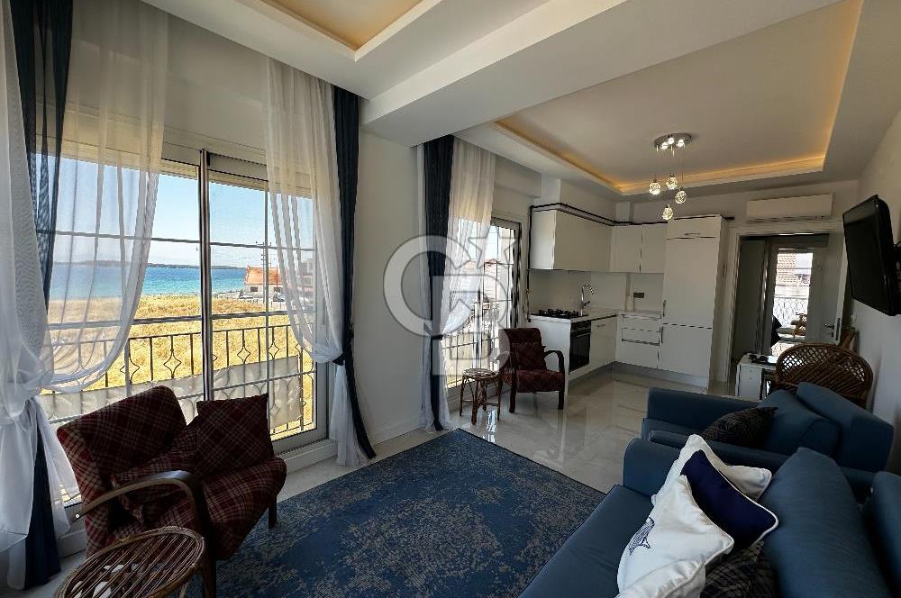 URLA ÇEŞMEALTI DENİZE SIFIR HAVUZLU SİTEDE SATILIK 1+1 DAİRE