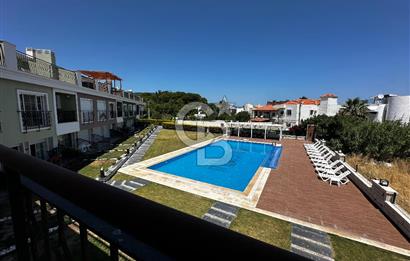 URLA ÇEŞMEALTI DENİZE SIFIR HAVUZLU SİTEDE SATILIK 1+1 DAİRE