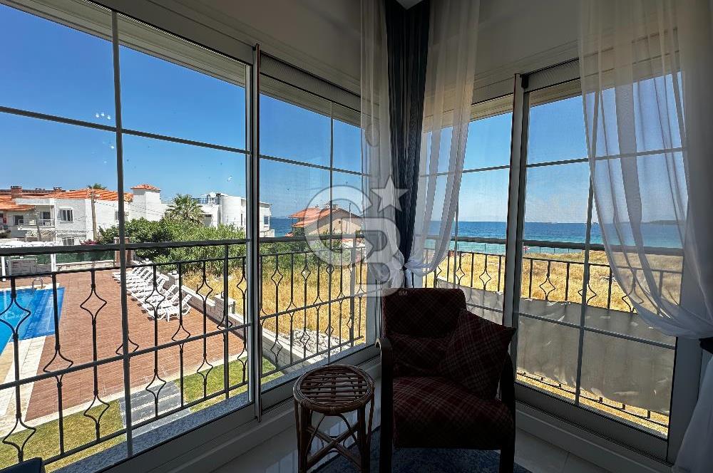 URLA ÇEŞMEALTI DENİZE SIFIR HAVUZLU SİTEDE SATILIK 1+1 DAİRE