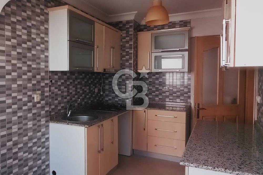 Balçova Site İçi 3+1 Asansörlü Otoparklı