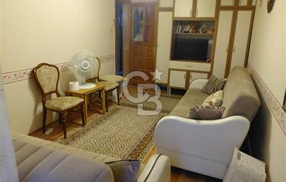 ŞİRİNYER MENDERES CADDESİNDE SATILIK 3+1 GENİŞ DAİRE