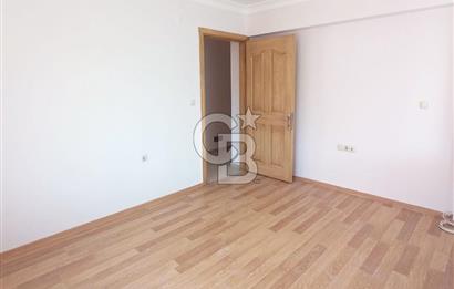 Balçova Site İçi 3+1 Asansörlü Otoparklı