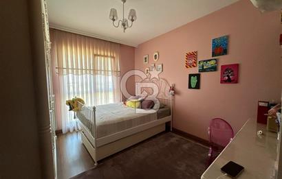 Ağaolu My World Europe Vadi ve Havuz Manzaralı Satılık 3+1 Daire