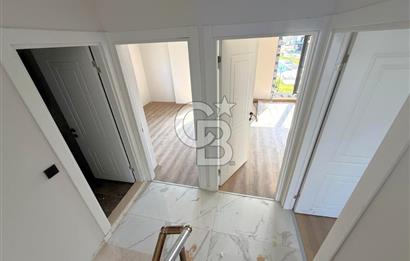 Dikili Salihleraltı Havuzlu Sitede Satılık 4+1 Tripleks Villa