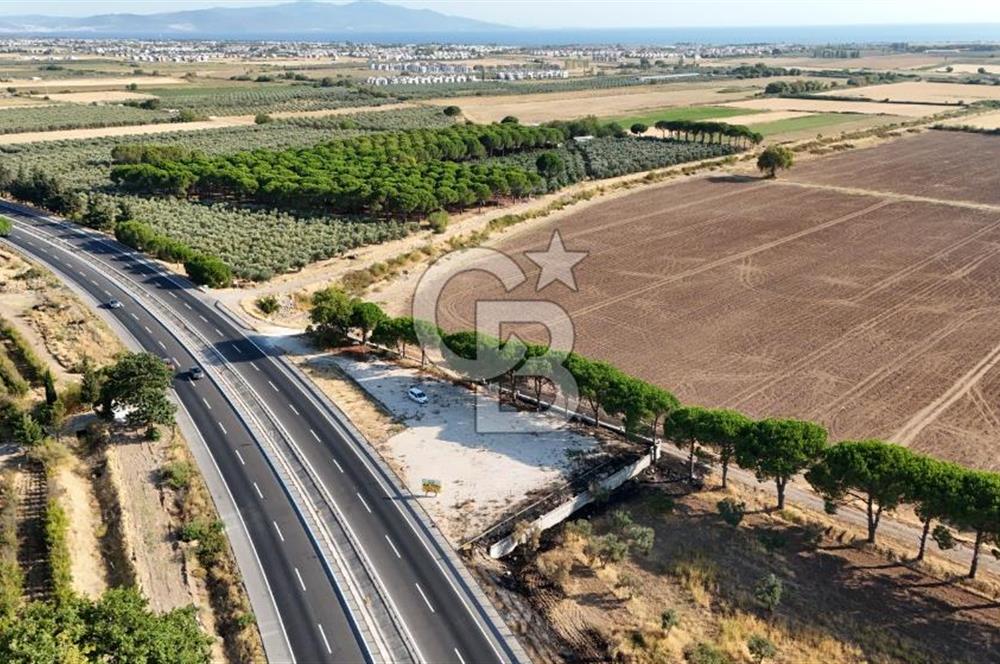 Yatırımcısına İzmir-Çanakkale Yolu Üzerinde Satılık Arazi