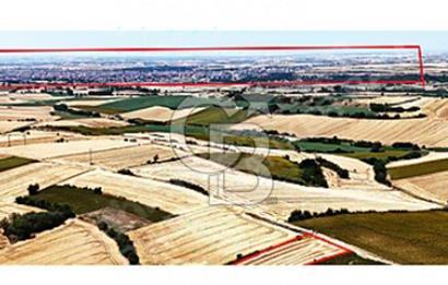 OSMANİYE KÖYÜNDE SATILIK 5756 M2 MÜSTAKİL TARLA TAKASA UYGUN