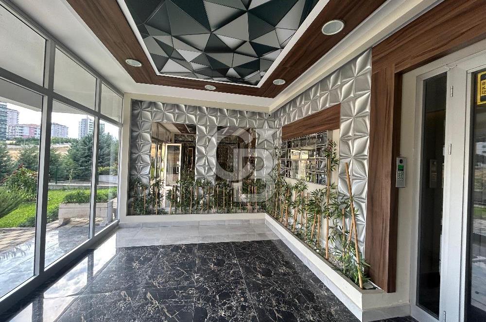 BAĞLICADA EŞYALI, GENİŞ VE KULLANIŞLI 4+1 KİRALIK DAİRE