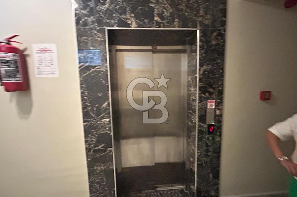 BAĞLICADA EŞYALI, GENİŞ VE KULLANIŞLI 4+1 KİRALIK DAİRE