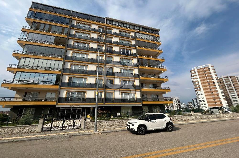BAĞLICADA EŞYALI, GENİŞ VE KULLANIŞLI 4+1 KİRALIK DAİRE