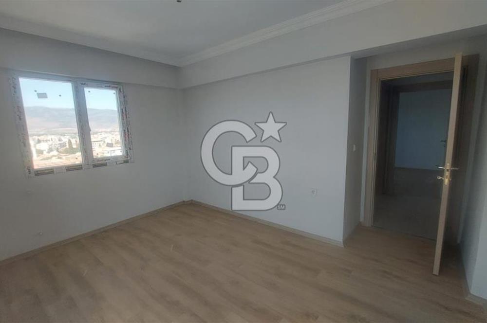 MENEMEN BELEDİYE YANINDA SATILIK 3+1 DAİRE