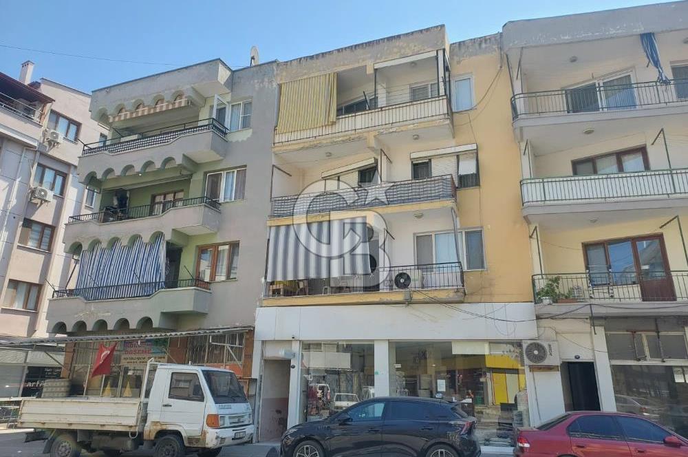 Dikili Çarşıda Merkezi Konumda 2+1 Kiralık Daire