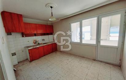 Dikili Çarşıda Merkezi Konumda 2+1 Kiralık Daire