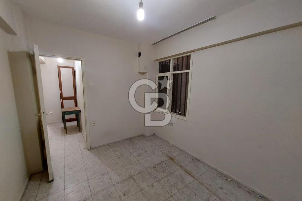 Dikili Çarşıda Merkezi Konumda 2+1 Kiralık Daire