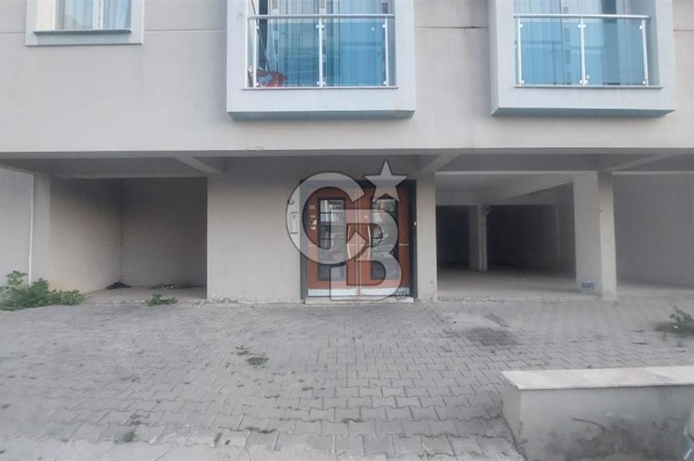 HARMANDALI'DA KATİP ÇELEBİ ÜNV. YAKINI 1+1 EŞYALI SATILIK DAİRE