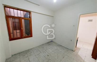 Dikili Çarşıda Merkezi Konumda 2+1 Kiralık Daire