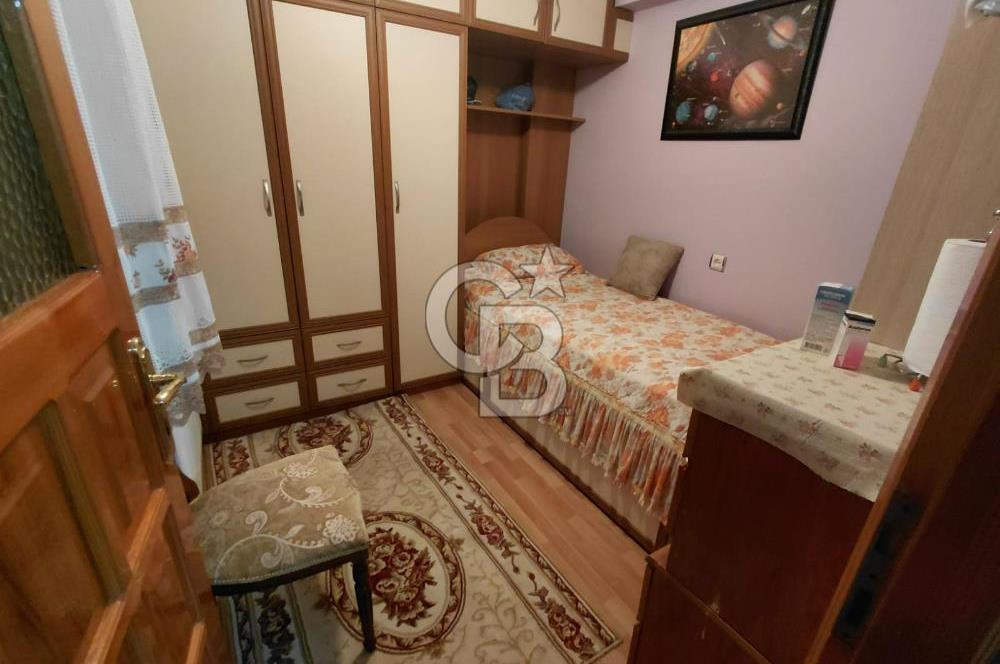 ŞİRİNYER MENDERES CADDESİNDE SATILIK 3+1 GENİŞ DAİRE