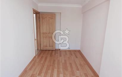 Balçova Site İçi 3+1 Asansörlü Otoparklı