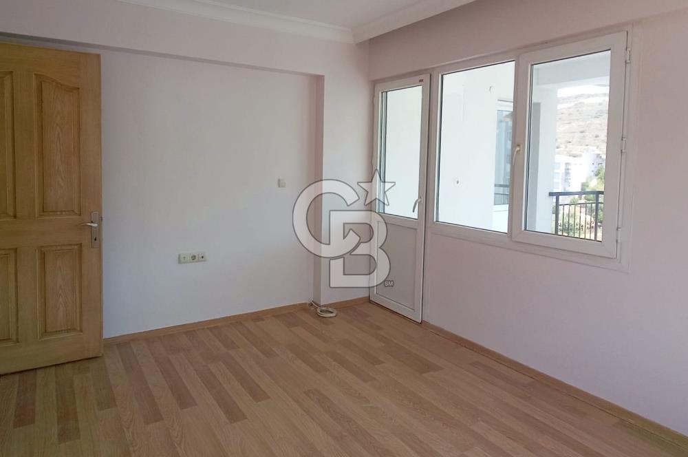 Balçova Site İçi 3+1 Asansörlü Otoparklı