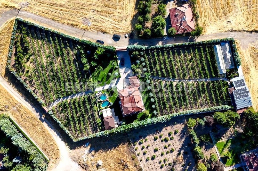 ANKARA KAZAN SATILIK ÇİFTLİK EVİ VE TARLASI