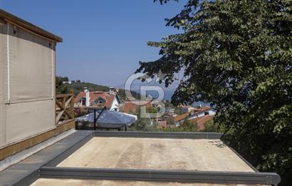 Heybeliada'da Eşsiz Deniz Manzaralı Konaklamalı İmarlı Arsa 