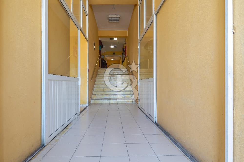 İzmir Sığacık'ta Satılık Otel Teos Marina Yakını Aktif İşletme