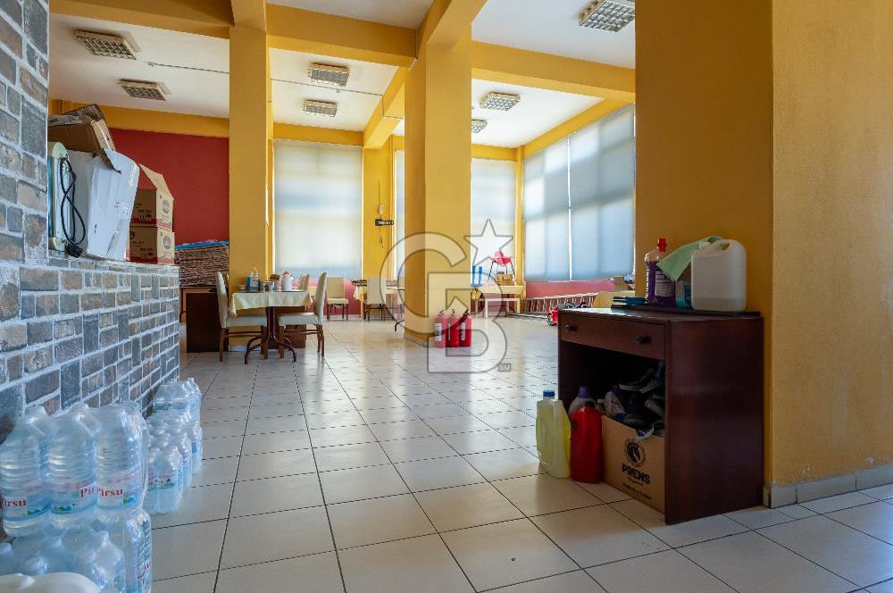 İzmir Sığacık'ta Satılık Otel Teos Marina Yakını Aktif İşletme