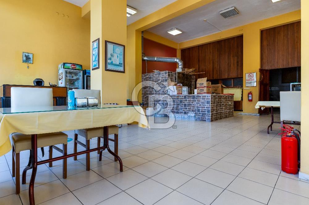 İzmir Sığacık'ta Satılık Otel Teos Marina Yakını Aktif İşletme