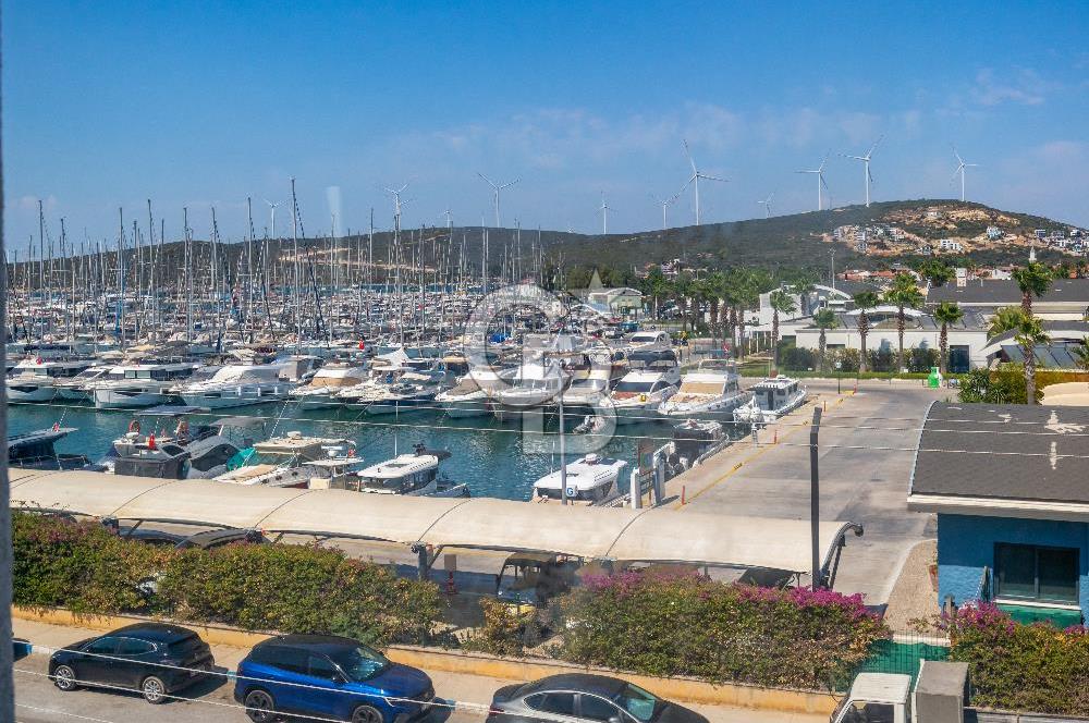 İzmir Sığacık'ta Satılık Otel Teos Marina Yakını Aktif İşletme