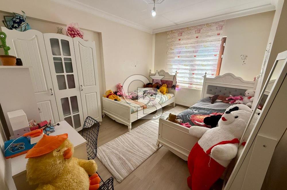 ELMADAĞ MERKEZDE LALE PASTANESİ YANINDA 3+1 SATILIK GENİŞ DAİRE