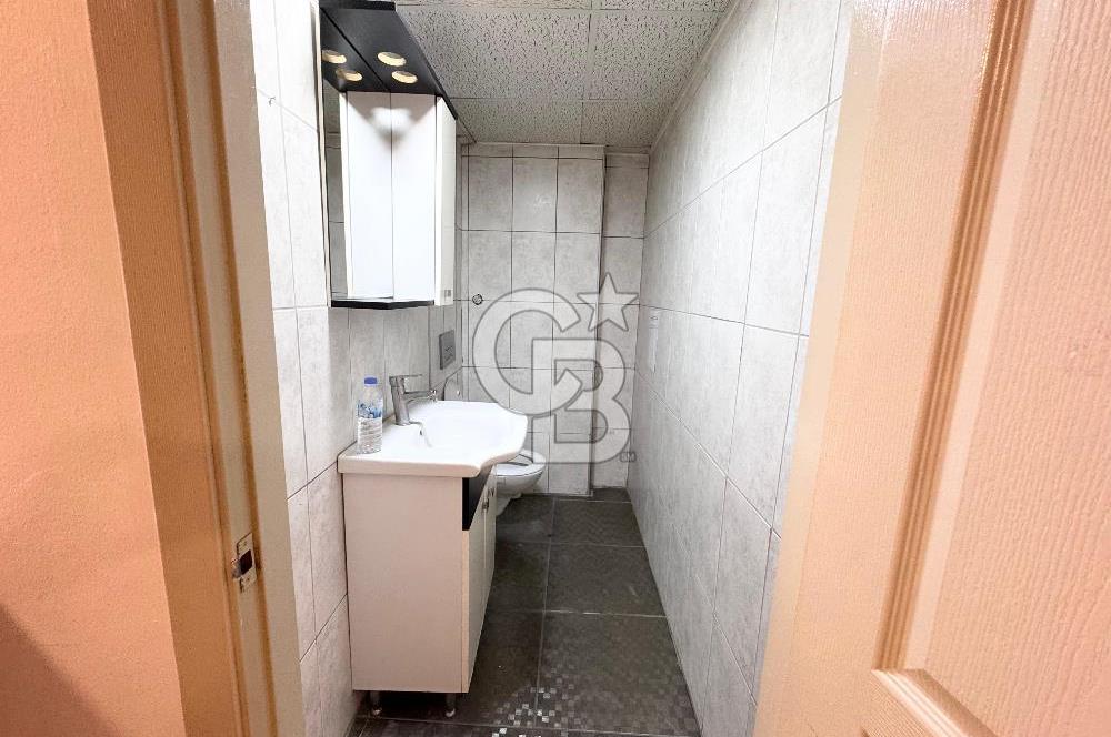 Karşıyaka Çarşıda Yatırıma Uygun Ara Kat 120m2 Satılık Ofis 