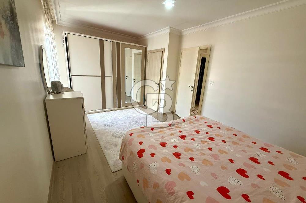 ELMADAĞ MERKEZDE LALE PASTANESİ YANINDA 3+1 SATILIK GENİŞ DAİRE