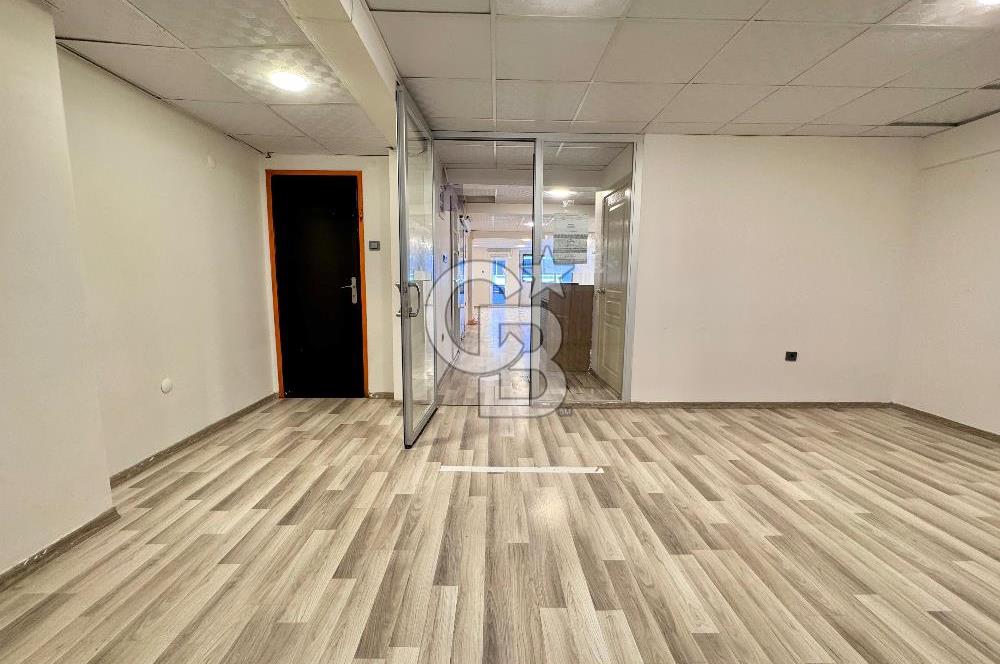 Karşıyaka Çarşıda Yatırıma Uygun Ara Kat 120m2 Satılık Ofis 