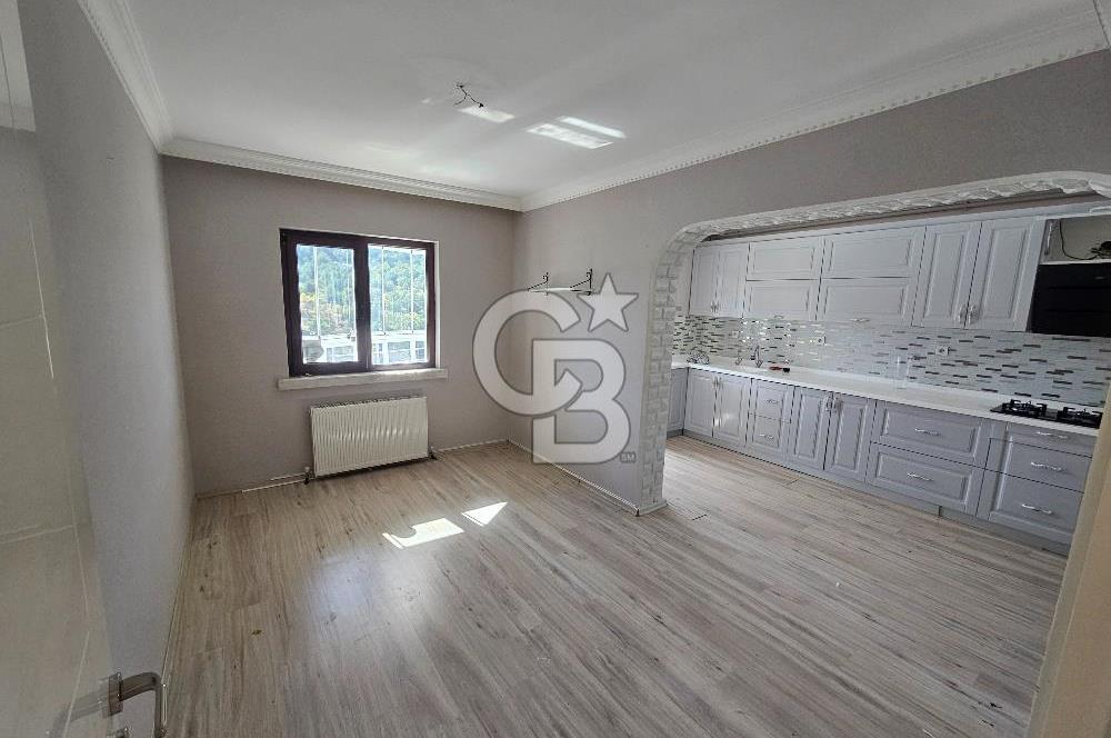 Dikmen Karapınar'da Muhteşem Manzaralı Yapılı Satılık 4+1 Daire