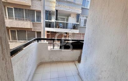 Karşıyaka Çarşıda Yatırıma Uygun Ara Kat 120m2 Satılık Ofis 