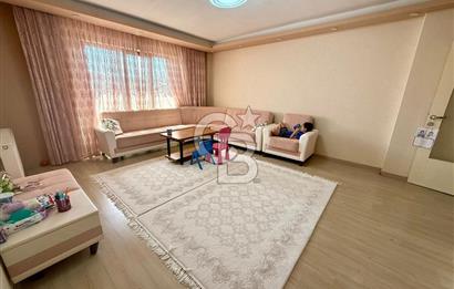 ELMADAĞ MERKEZDE LALE PASTANESİ YANINDA 3+1 SATILIK GENİŞ DAİRE