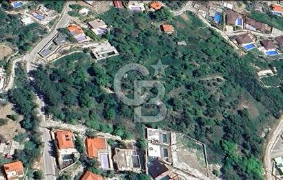 KAŞ'TA DENİZE YAKIN VİLLA BÖLGESİNDE SATILIK BAHÇE