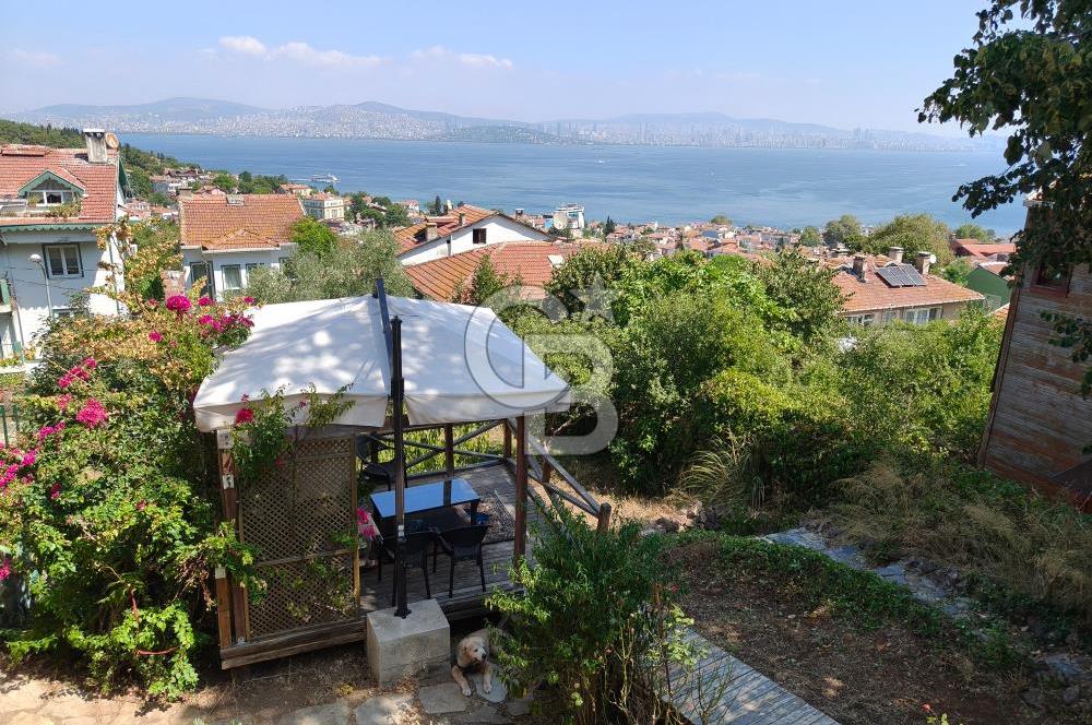 Heybeliada'da Eşsiz Deniz Manzaralı Konaklamalı İmarlı Arsa 
