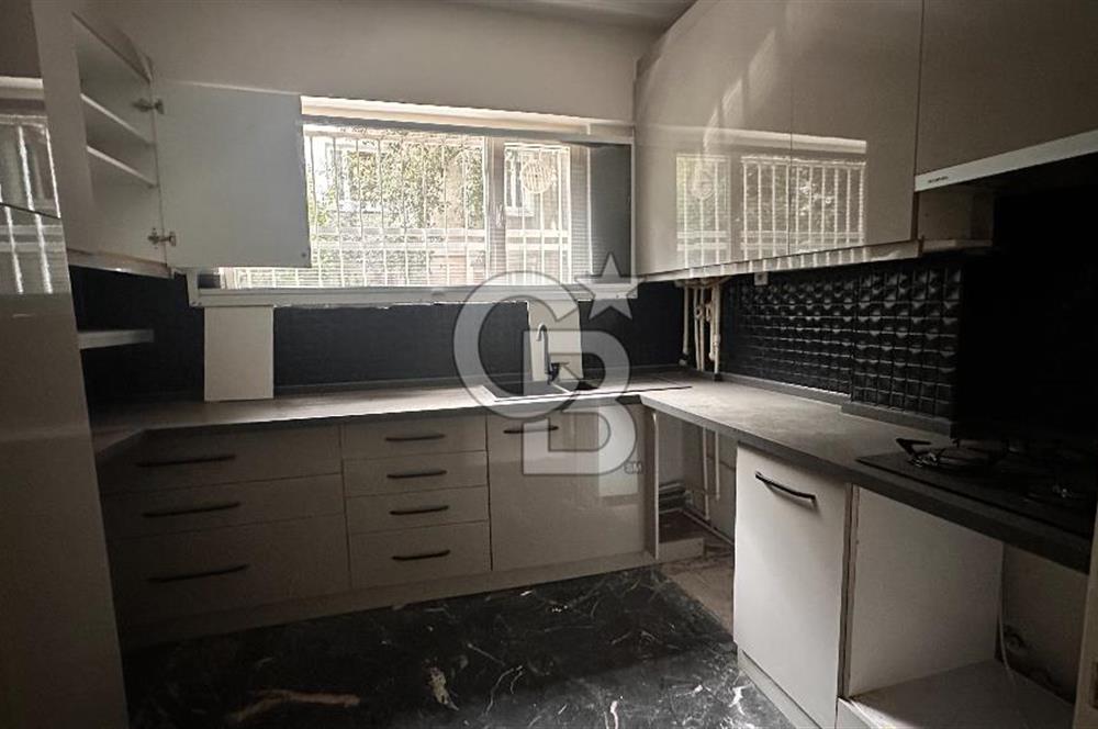 BEBEK'TE SATILIK DAİRE_ 4+1 150m2 1.KAT_ BANYO+WC+KİLER+ASANSÖR